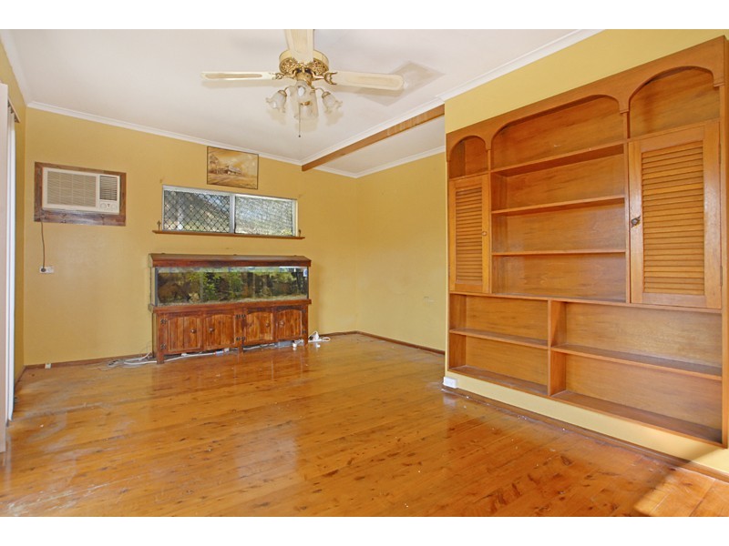 144 Lakedge Avenue, Berkeley Vale NSW 2261