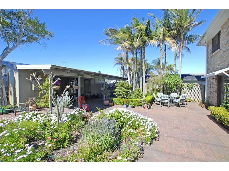 123 Hutton Road, The Entrance North NSW 2261