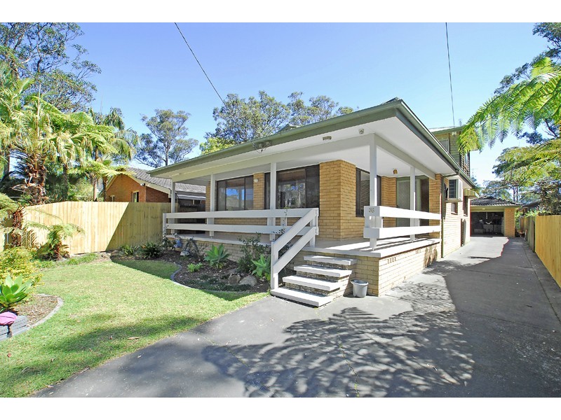 35 Kuburra Rd, Erina NSW 2250