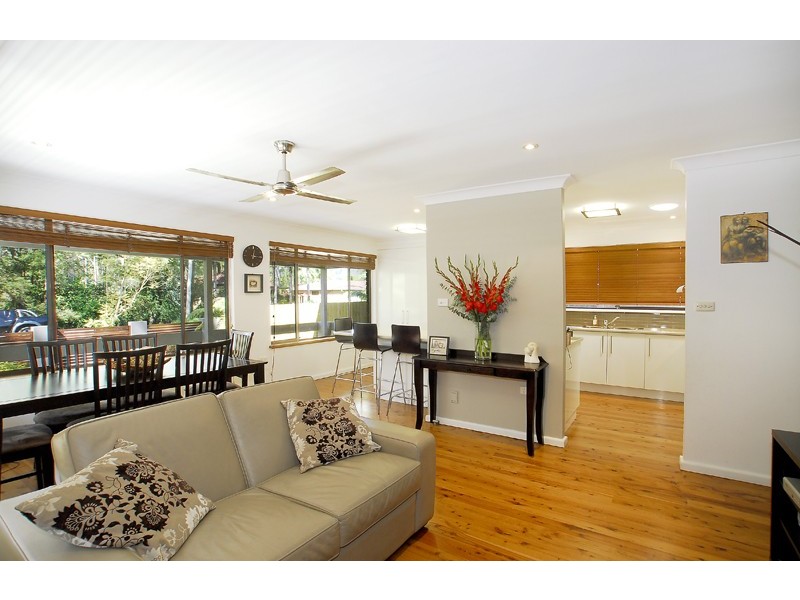 35 Kuburra Rd, Erina NSW 2250