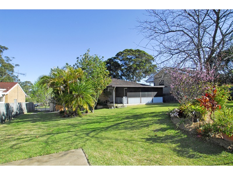45 Hilltop Rd, Wamberal NSW 2260