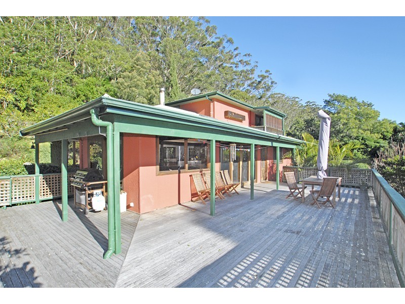 230 Oak Road, Matcham NSW 2250