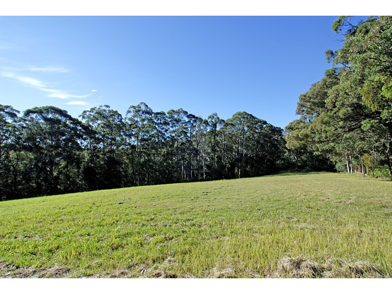 230 Oak Road, Matcham NSW 2250