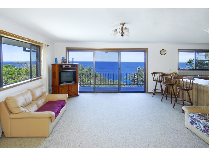 20 Kalakau Ave, Forresters Beach NSW 2260