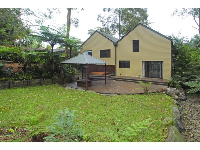 105 Lakeshore Drive, North Avoca NSW 2260