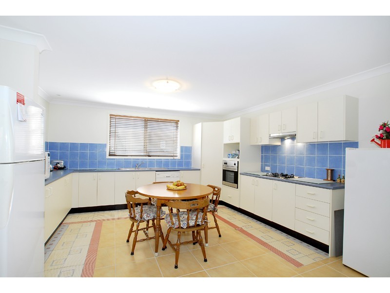 78 Lakin Street, Bateau Bay NSW 2261