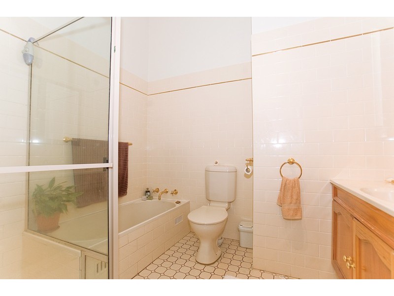 19 Raymond Terrace, Terrigal NSW 2260