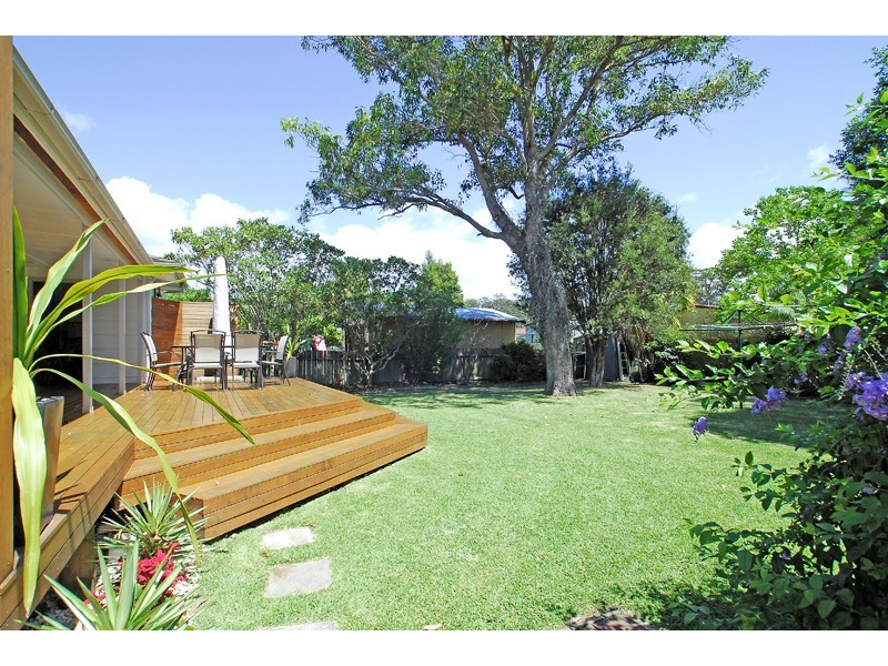 25 St James St, Berkeley Vale NSW 2261