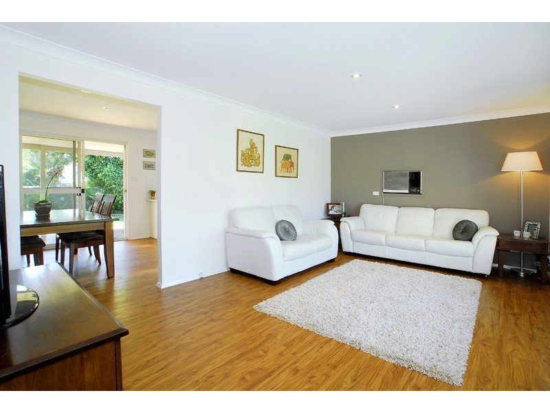 25 St James St, Berkeley Vale NSW 2261