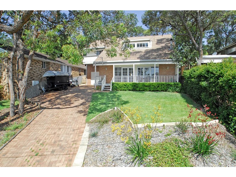 42 Boos Road, Forresters Beach NSW 2260