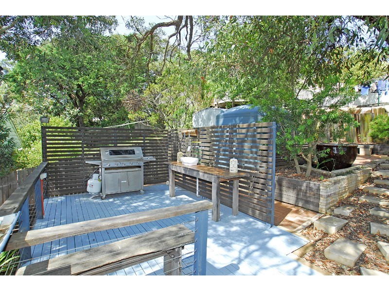 42 Boos Road, Forresters Beach NSW 2260