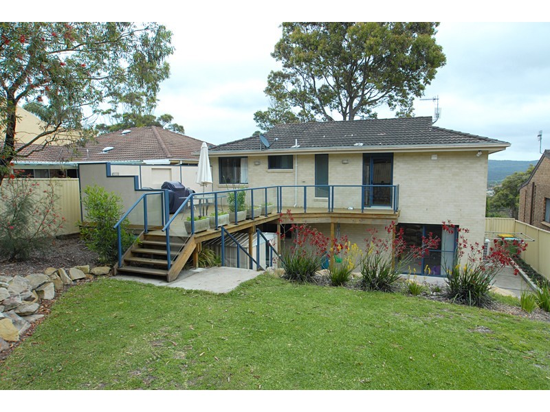 10 Maesfield Road, Bateau Bay NSW 2261