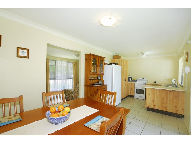8 Ware Close, Chittaway Bay NSW 2261