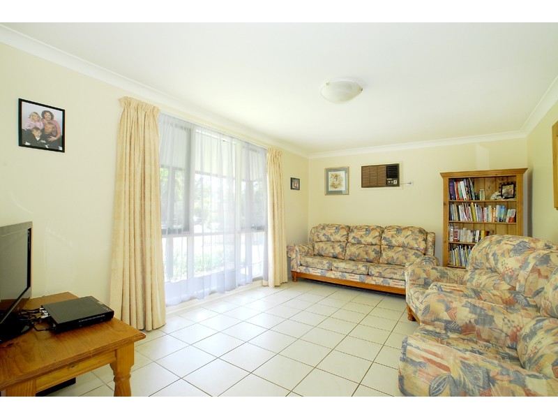 8 Ware Close, Chittaway Bay NSW 2261