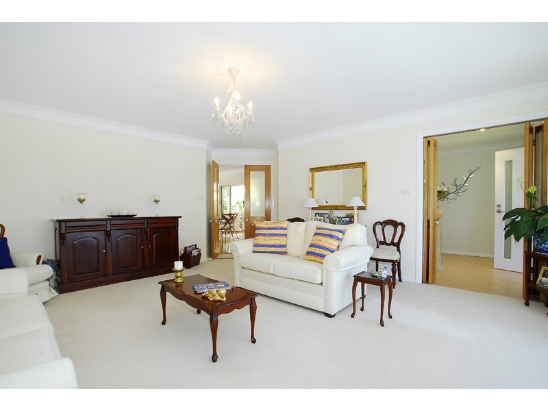 1 Waratah Street, Bateau Bay NSW 2261