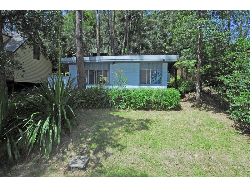 133 Lake Shore Drive, North Avoca NSW 2260