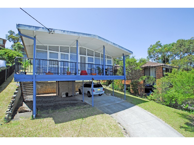 20 Valley View Rd, Bateau Bay NSW 2261