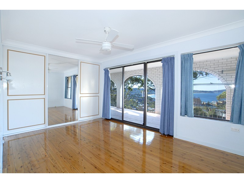 2/62 Coast Road, North Avoca NSW 2260