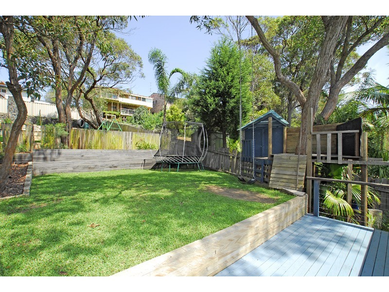 42 Boos Road, Forresters Beach NSW 2260