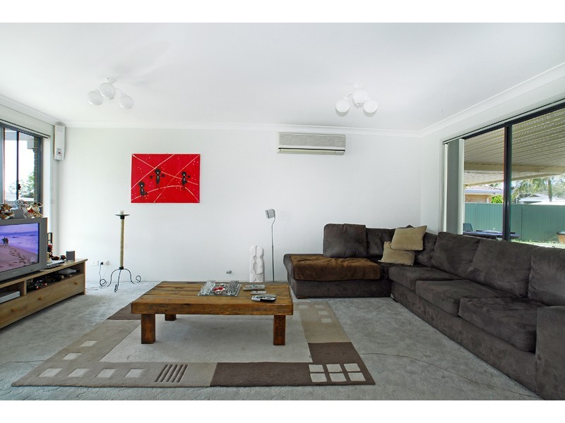 30 Jacana Close, Tumbi Umbi NSW 2261