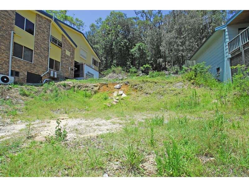 104 Taylor St, Woy Woy Bay NSW 2256