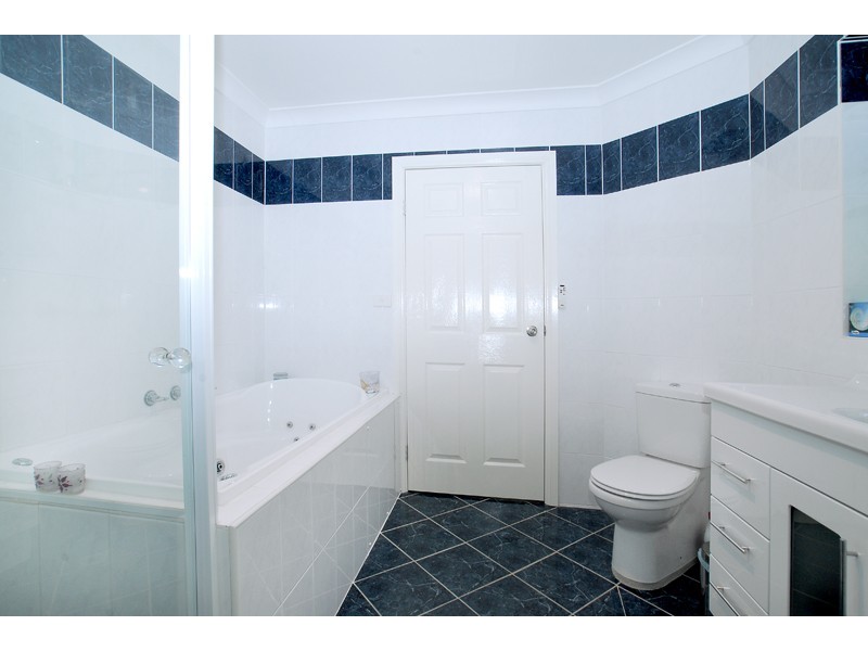 8 Cheryl Ave, Terrigal NSW 2260