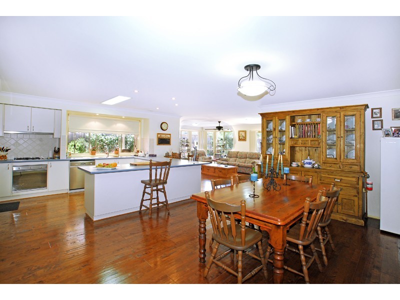 69 Sir Joseph Banks Dr, Bateau Bay NSW 2261