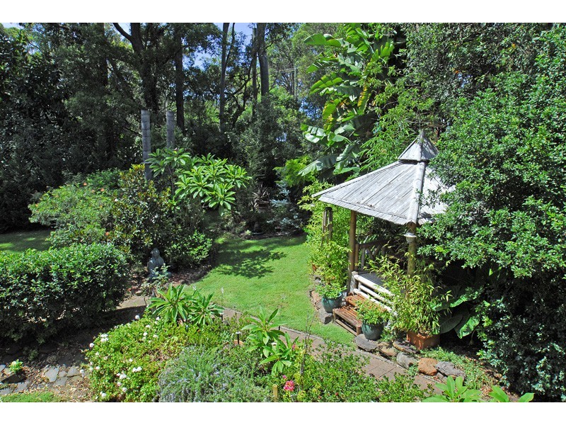 6 Old Tumbi Rd, Wamberal NSW 2260