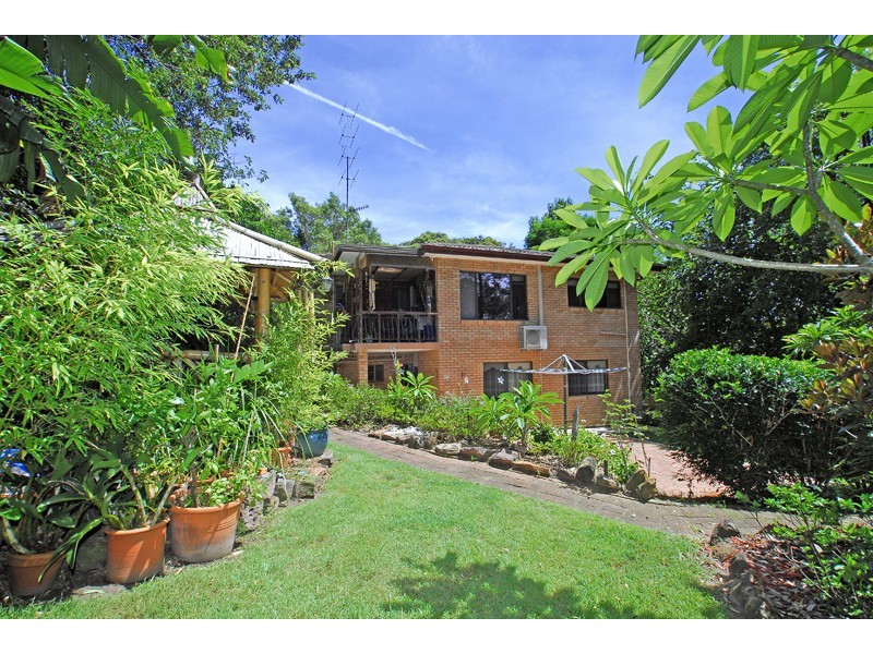 6 Old Tumbi Rd, Wamberal NSW 2260