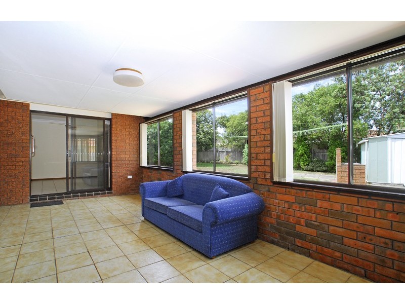 25 Murrumbidgee Cres, Bateau Bay NSW 2261
