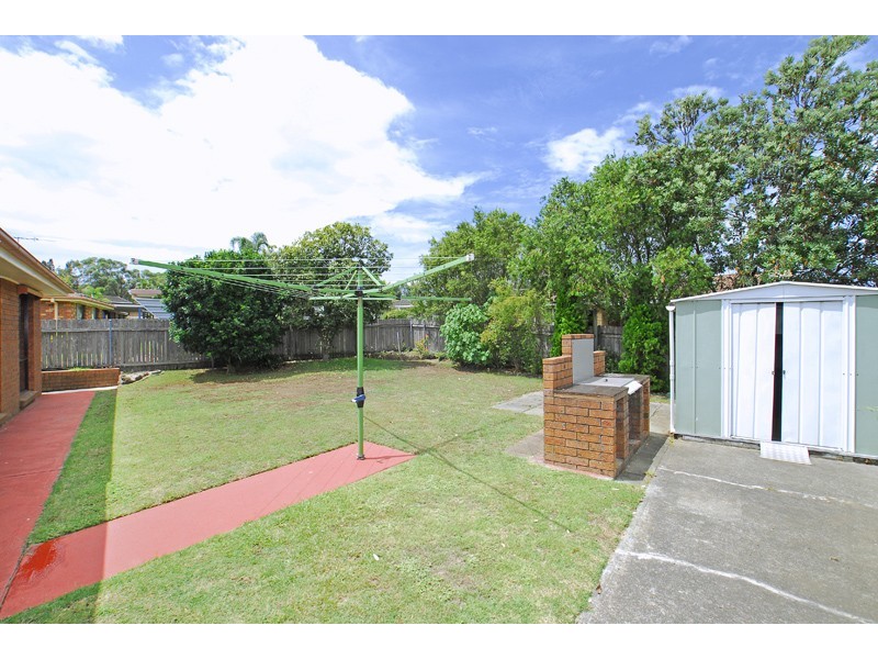25 Murrumbidgee Cres, Bateau Bay NSW 2261