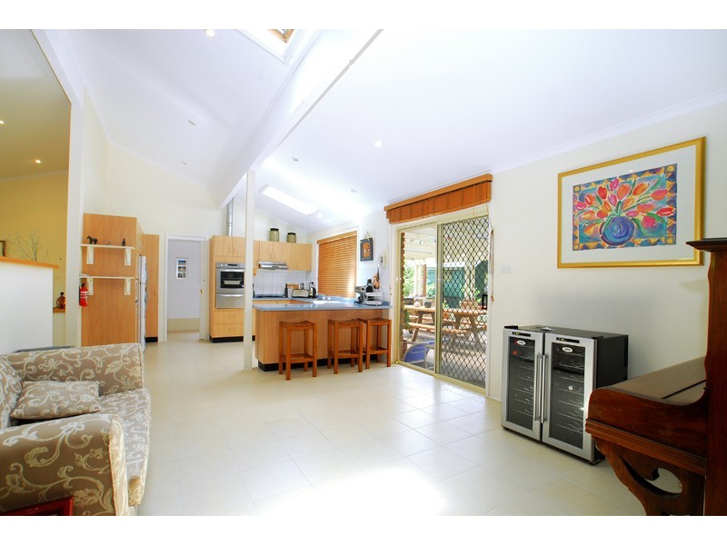 26 Sirius Avenue, Bateau Bay NSW 2261