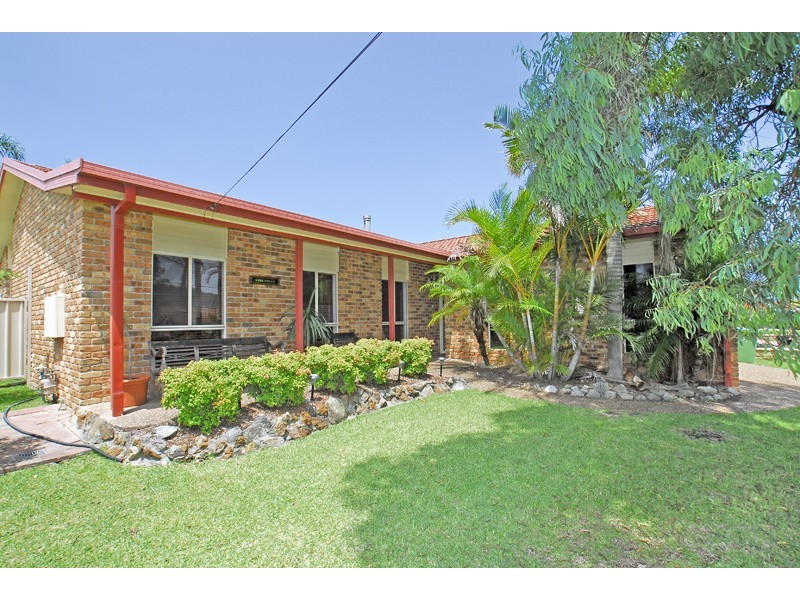 26 Sirius Avenue, Bateau Bay NSW 2261