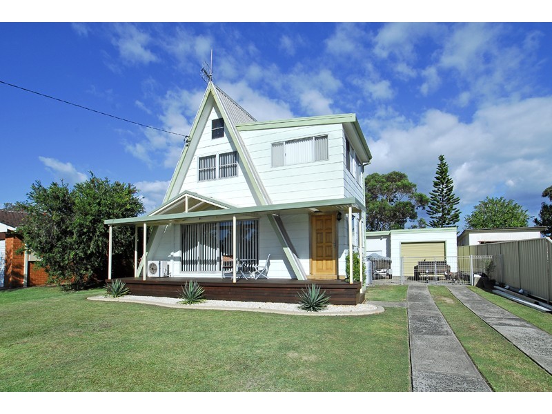 23 Bass Avenue, Killarney Vale NSW 2261