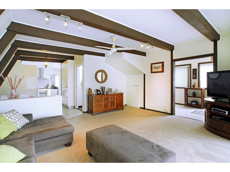 23 Bass Avenue, Killarney Vale NSW 2261