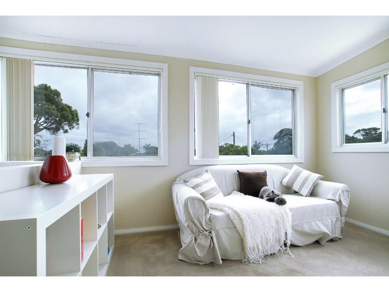 23 Bass Avenue, Killarney Vale NSW 2261