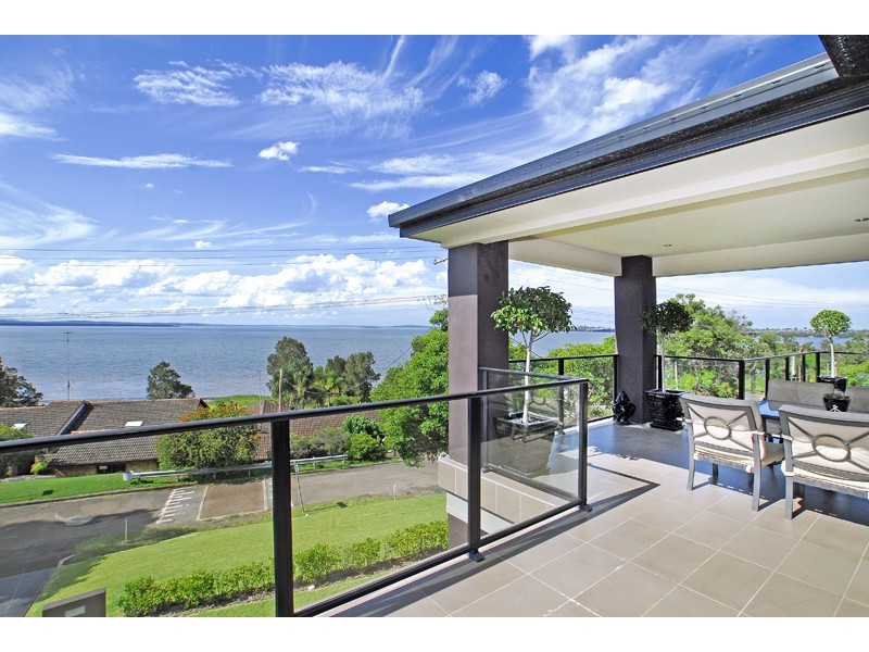 16 Trelawney Street, Killarney Vale NSW 2261