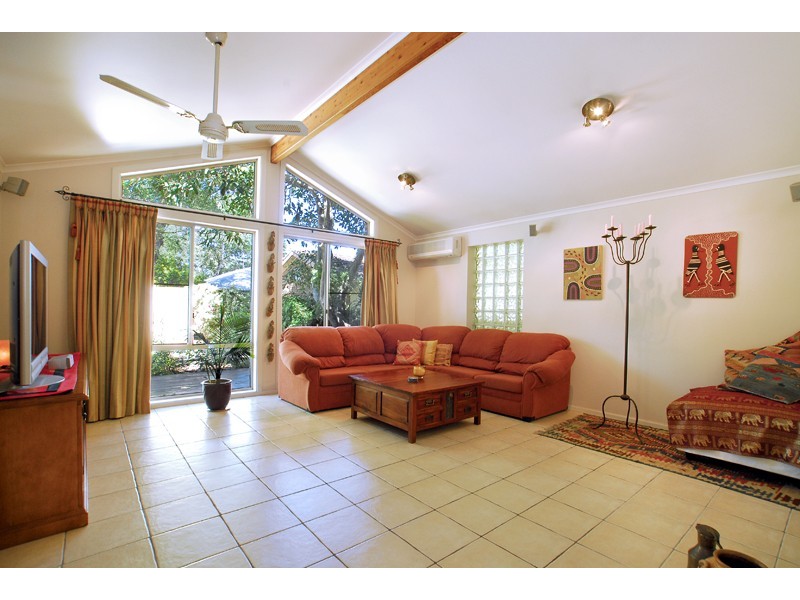 5 Moronga Street, Bateau Bay NSW 2261