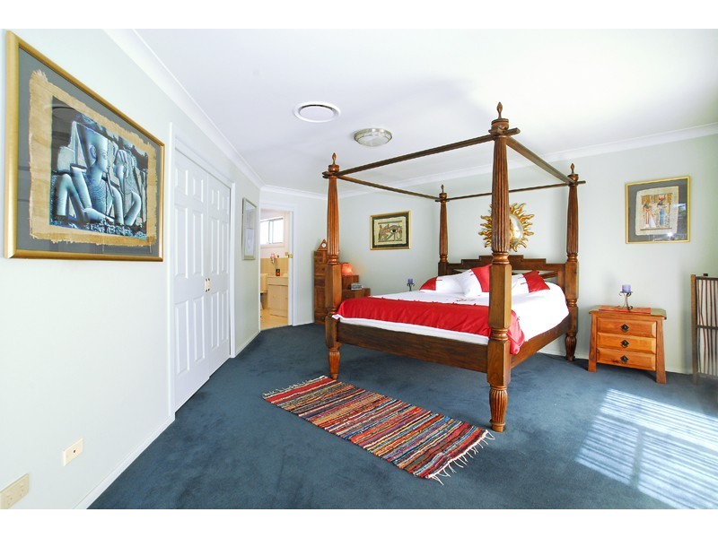 5 Moronga Street, Bateau Bay NSW 2261