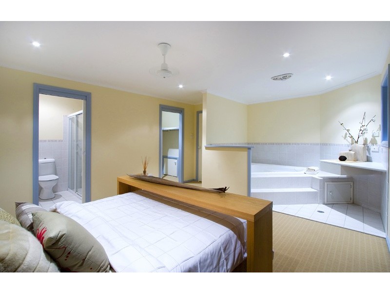 111 Scenic Highway, Terrigal NSW 2260