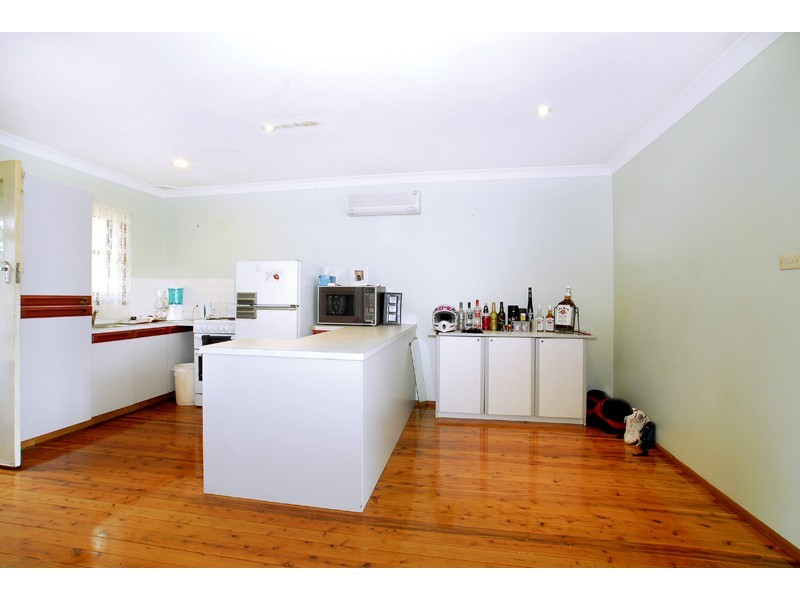 13 Cunningham Street, Killarney Vale NSW 2261