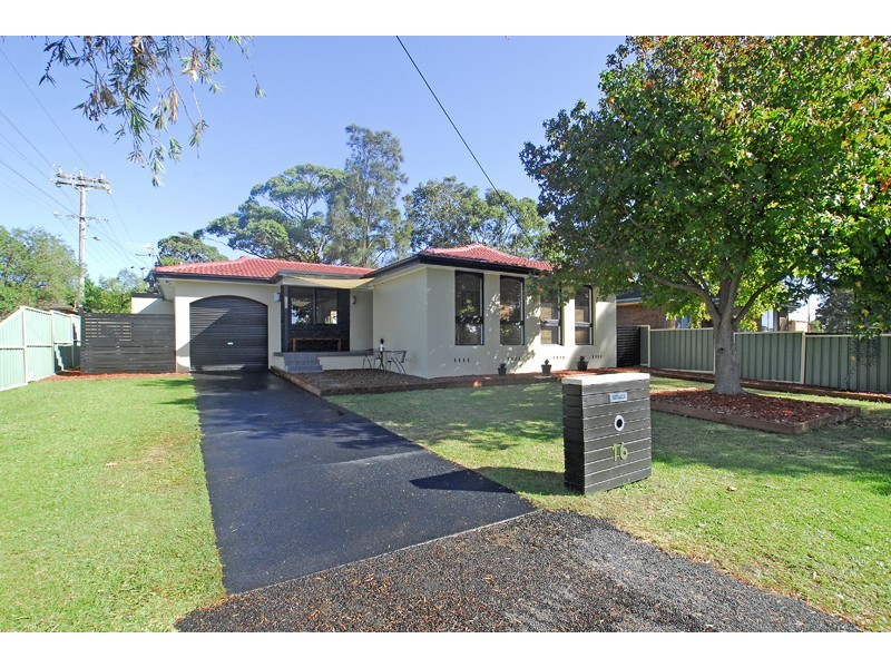 16 Sierra Avenue, Bateau Bay NSW 2261