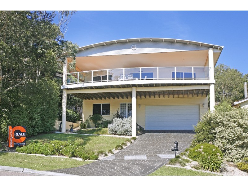 95 Lowanna Ave, Forresters Beach NSW 2260
