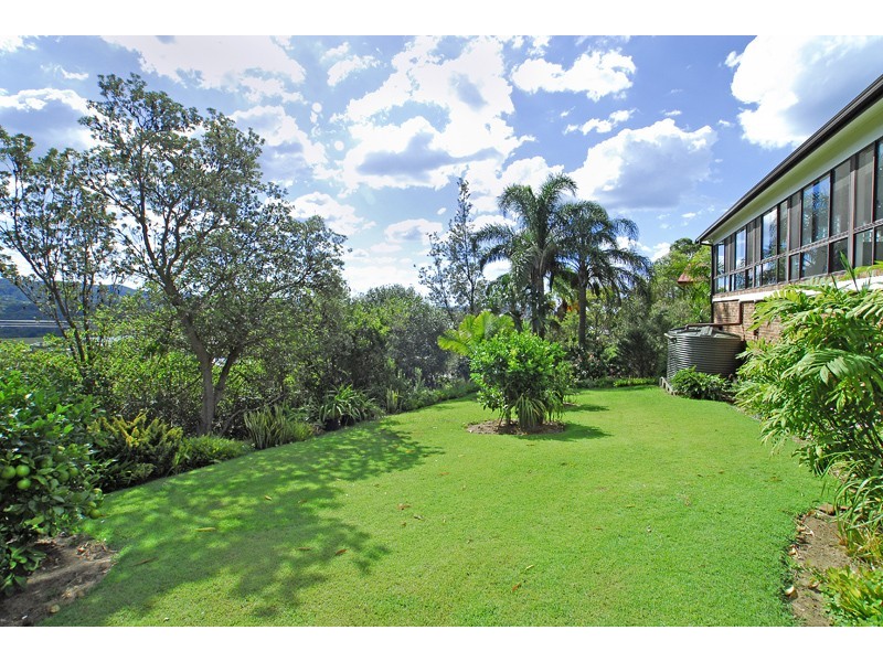 32 North Scenic Road, Forresters Beach NSW 2260