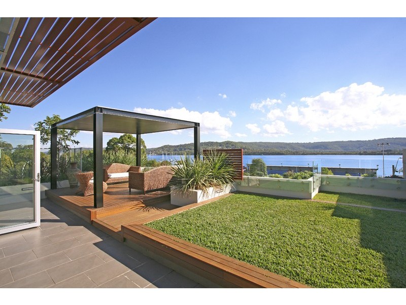 20/43 Masons Parade, Gosford NSW 2250