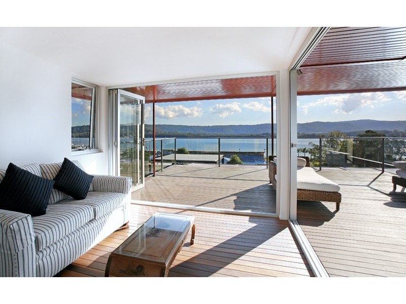 20/43 Masons Parade, Gosford NSW 2250