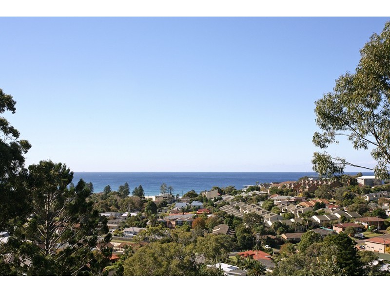 16 Cottee Crescent, Terrigal NSW 2260