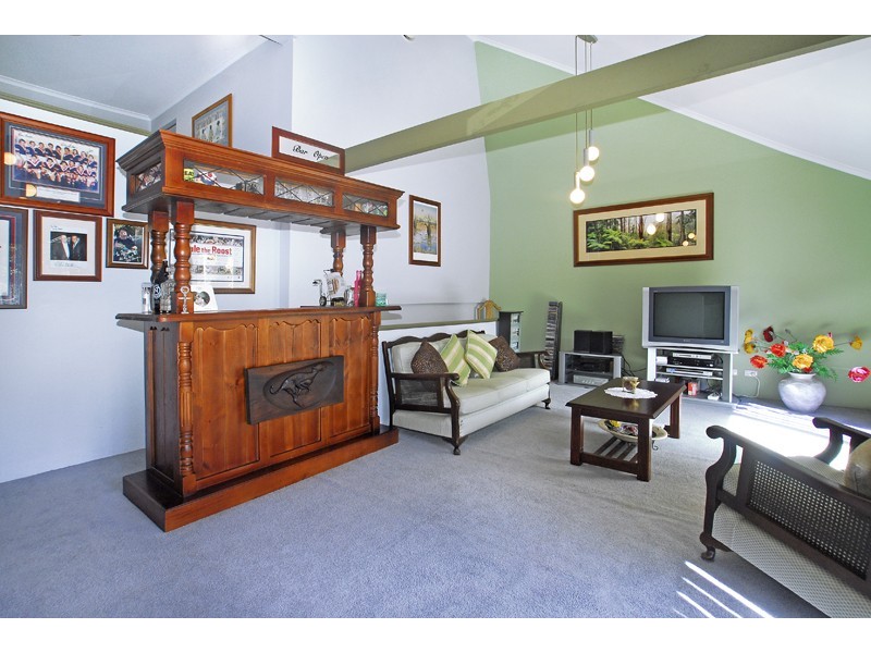 6 Warrina Street, Wamberal NSW 2260