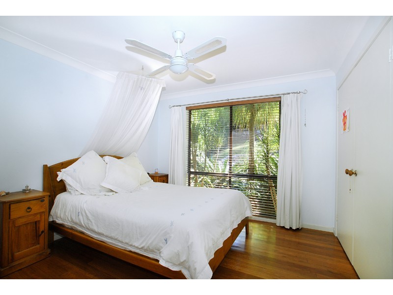 46 Lakeshore Drive, North Avoca NSW 2260