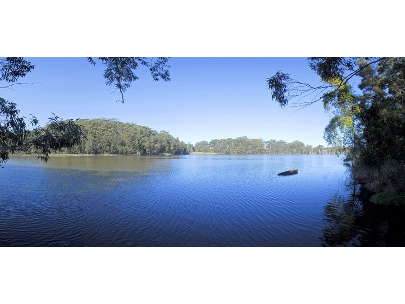 46 Lakeshore Drive, North Avoca NSW 2260